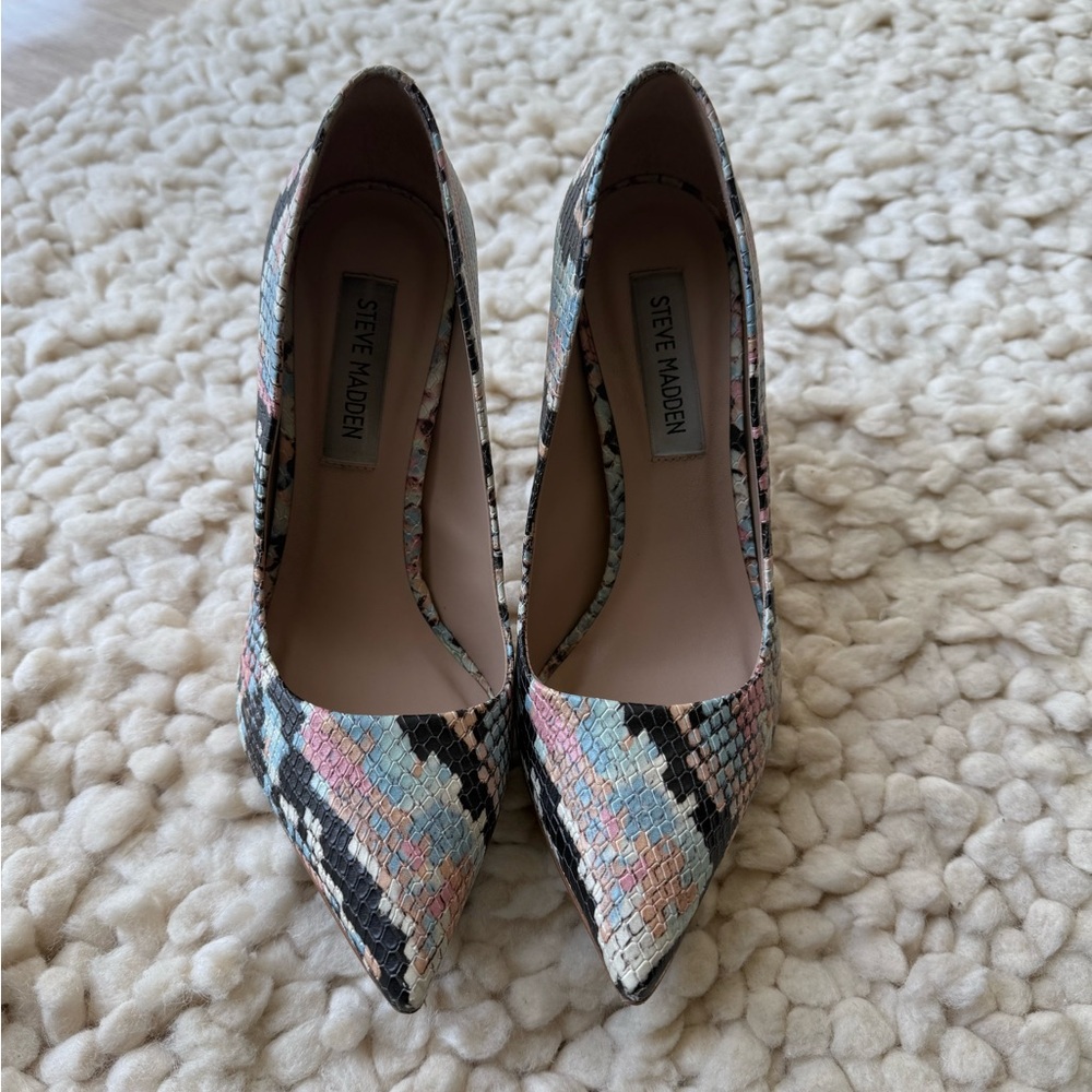 Steve Madden Multicolor Women's Heels